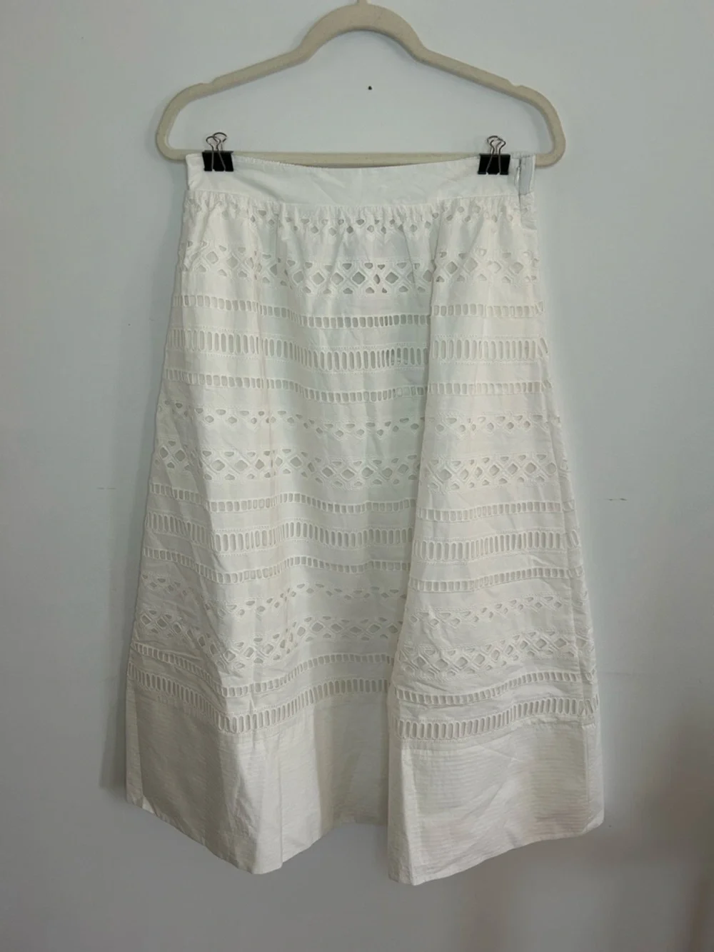 Tuckernuck x Studio McGee NWT White Cotton Eyelet Laurel Skirt size medium - Picture 4 of 9